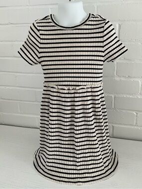 Art Class Black/Cream Stripe A-Line Comfy Short Sleeve Dress Size 5T